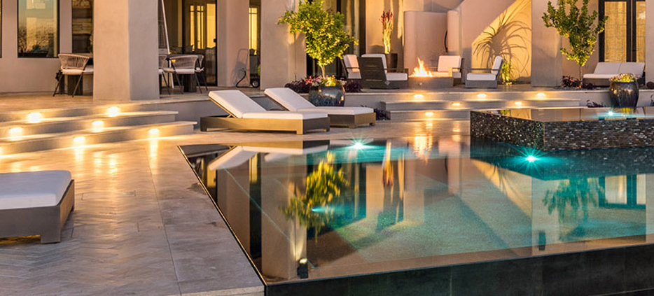 Luxury pool design Phoenix AZ with spa